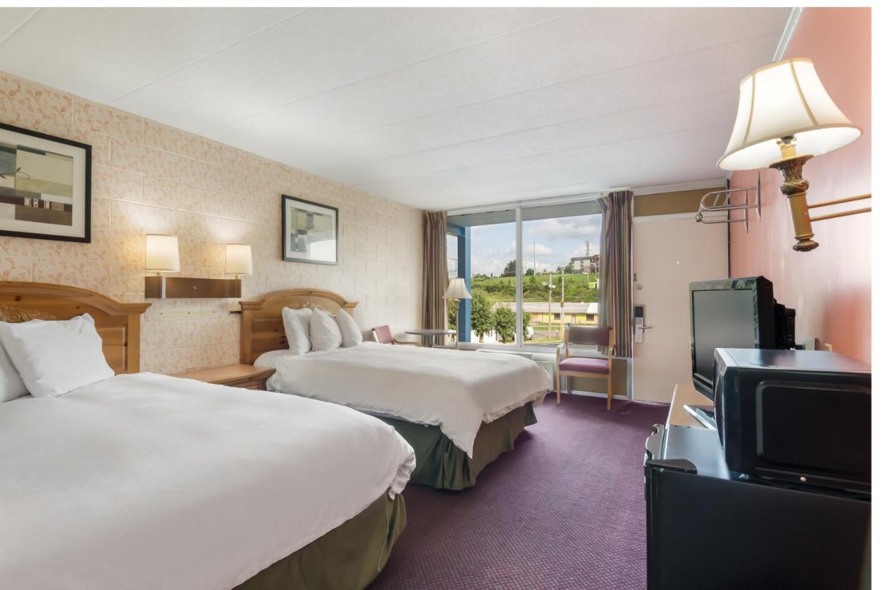 Americas Best Value Inn Уайтевилл Экстерьер фото