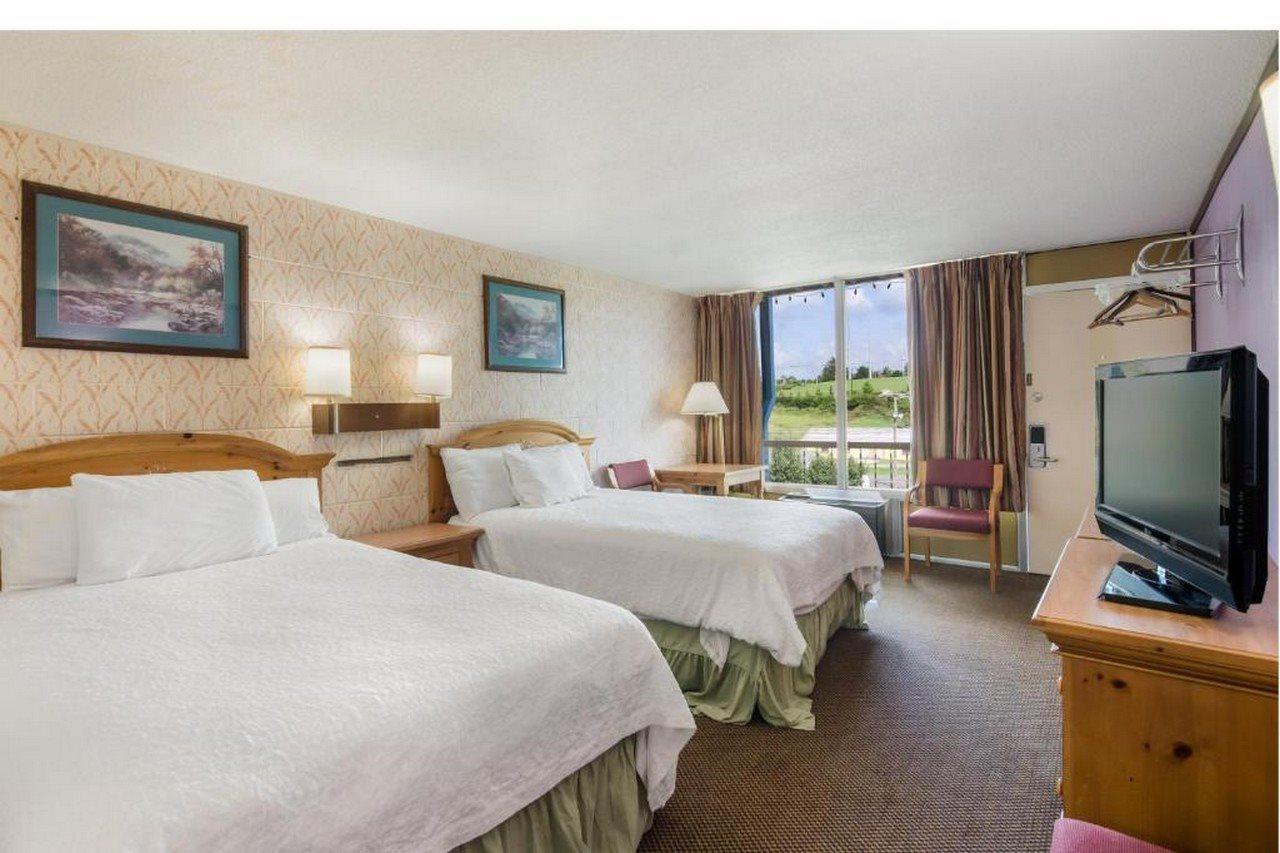 Americas Best Value Inn Уайтевилл Экстерьер фото