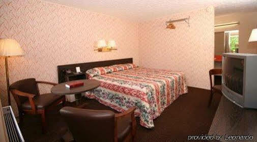 Americas Best Value Inn Уайтевилл Экстерьер фото